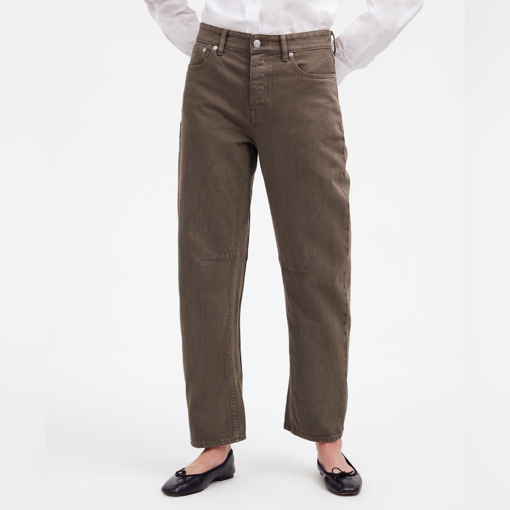 Madewell The Darted Barrel Leg Jean in Driftwood Brown Size 28 Garment Dyed $148